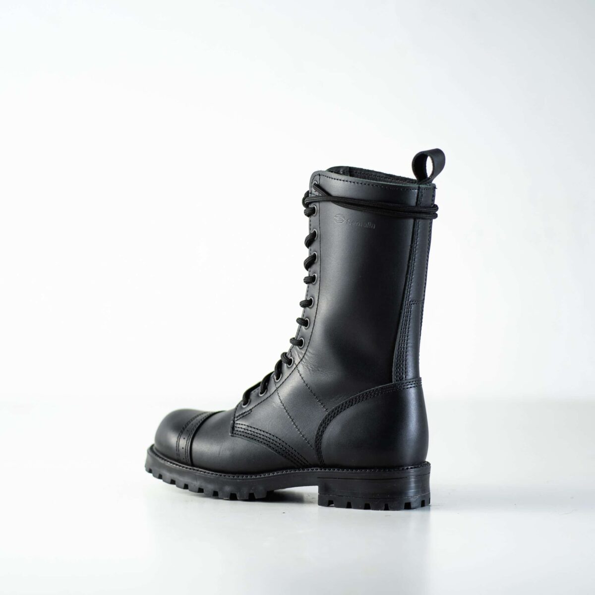 Comfortable Women’s Boots for Walking