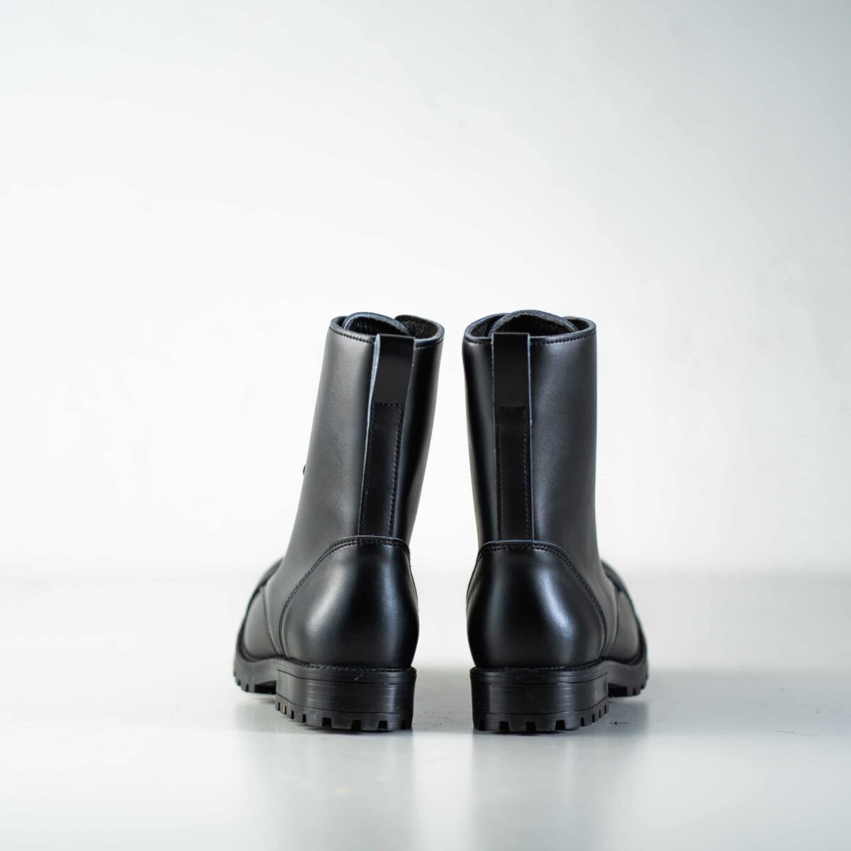 Chelsea Style Winter Boots